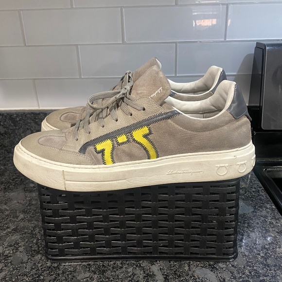 Salvatore Ferragamo Gancini BORG 5 RHINOCEROS SUEDE Leather